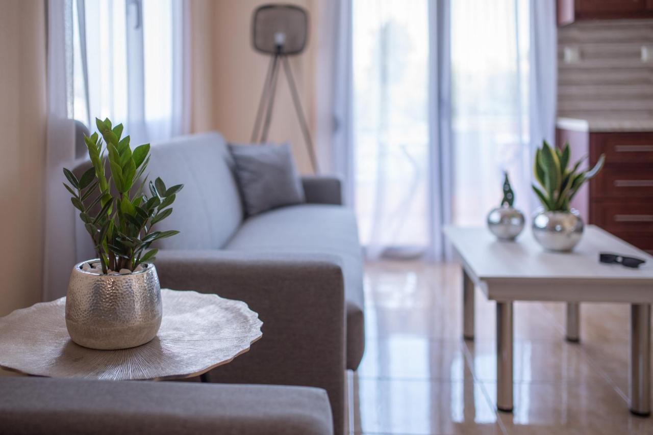 Libyan Sea Luxury Apartment 2 依拉佩特拉 外观 照片